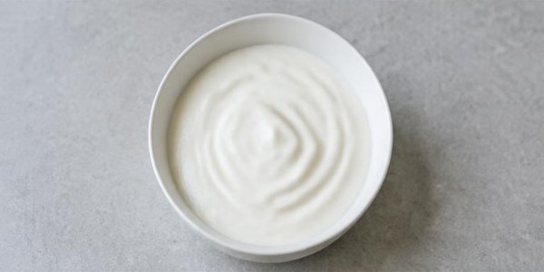 Foto illustrativa: Yogurt bianco naturale.